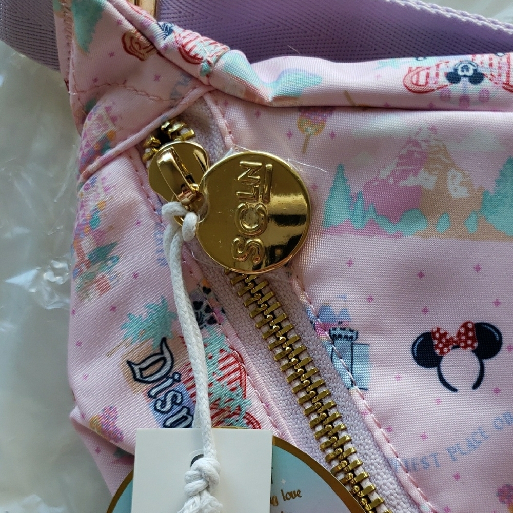 NWT Stoney Clover Lane X Disney Parks Jumbo Fanny Disneyland - Picture 9 of 12